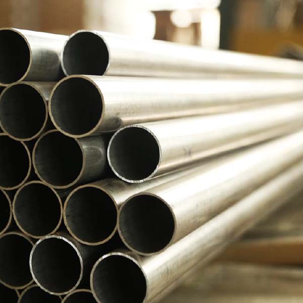 304H Stainless Steel Pipes & Tubes Manufacturers in Delhi